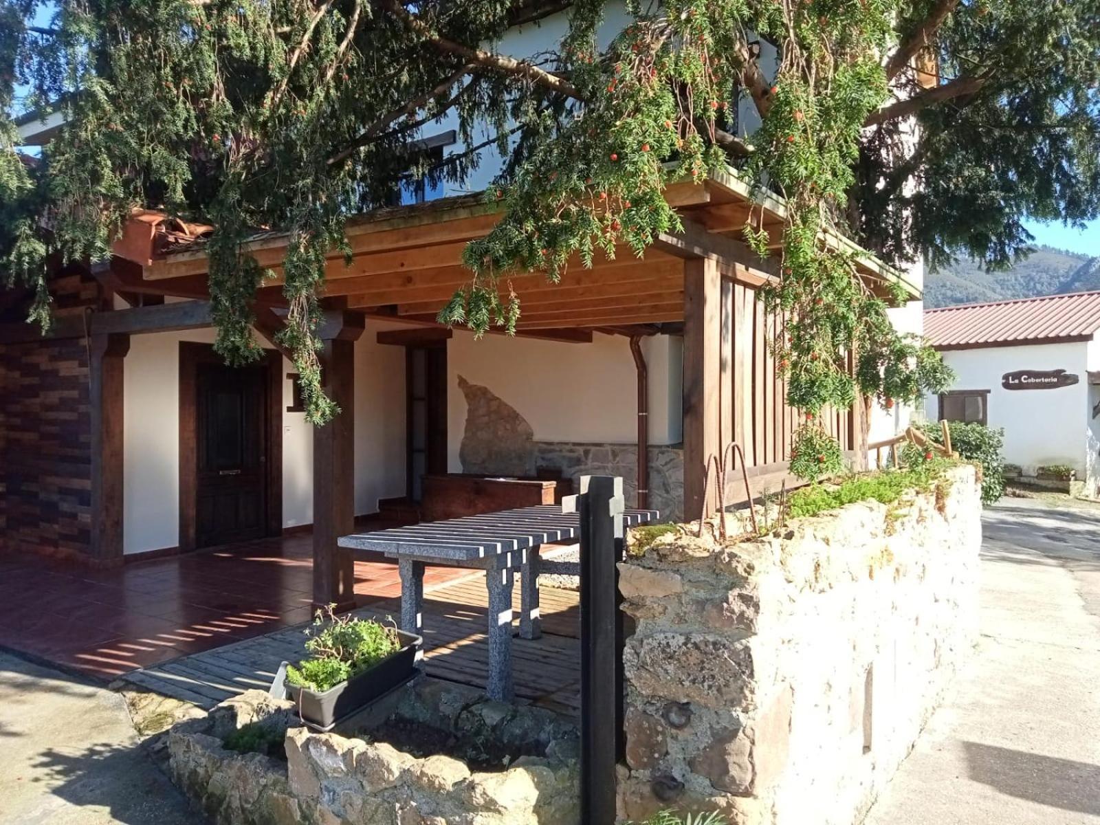 Casa Boni Y Florina Villa Nava Exterior photo